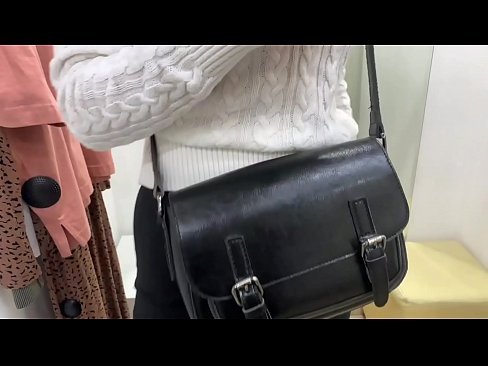 ❤️ Javna masturbacija mlade kučke FeralBerry sa dildom u sobi za provjeru ❤❌ Jebanje na bs.fotonovelasxxx.ru ❌️